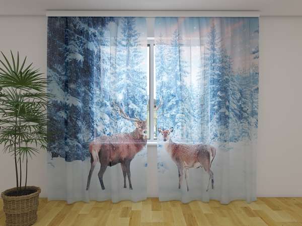 Chiffon-Gardine: REHE IM WINTER